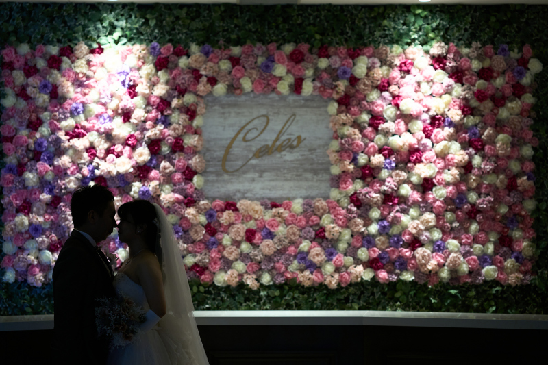 ちょっぴり大人なフラワーウォール♡