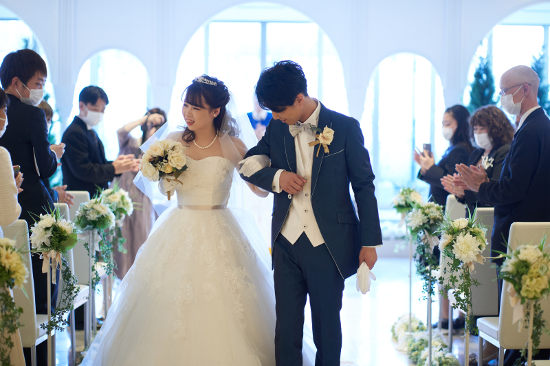 シンプルにしっかりと誓い合う♡ 牧師先生とソリスト・オルガニストが奏でる【挙式セレモニー&フォトウエディング】