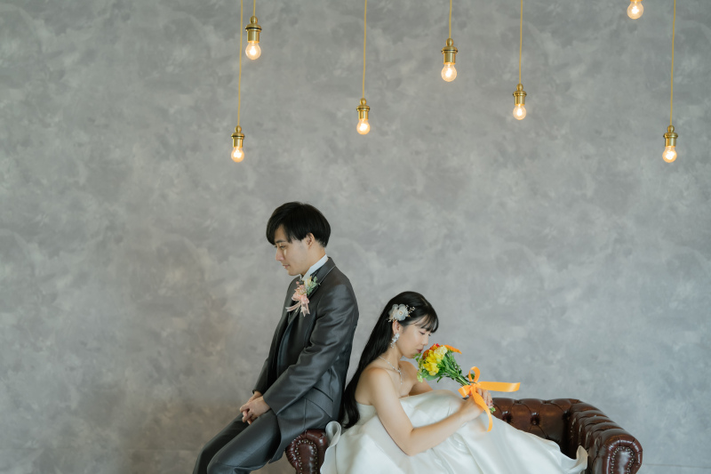 ウエディングドレス&カラードレスでペットと撮影♡スタジオ洋装2着プラン