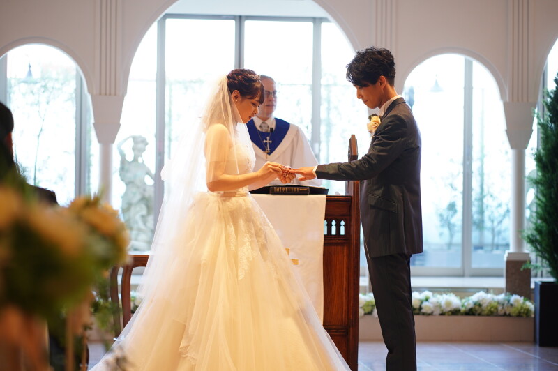 シンプルにしっかりと誓い合う♡ 牧師先生とソリスト・オルガニストが奏でる【挙式セレモニー&フォトウエディング】