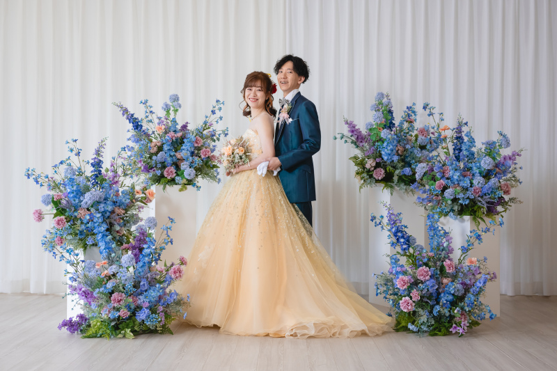 【台紙付写真2カット】ウェディングドレス&カラードレス洋装2着プラン