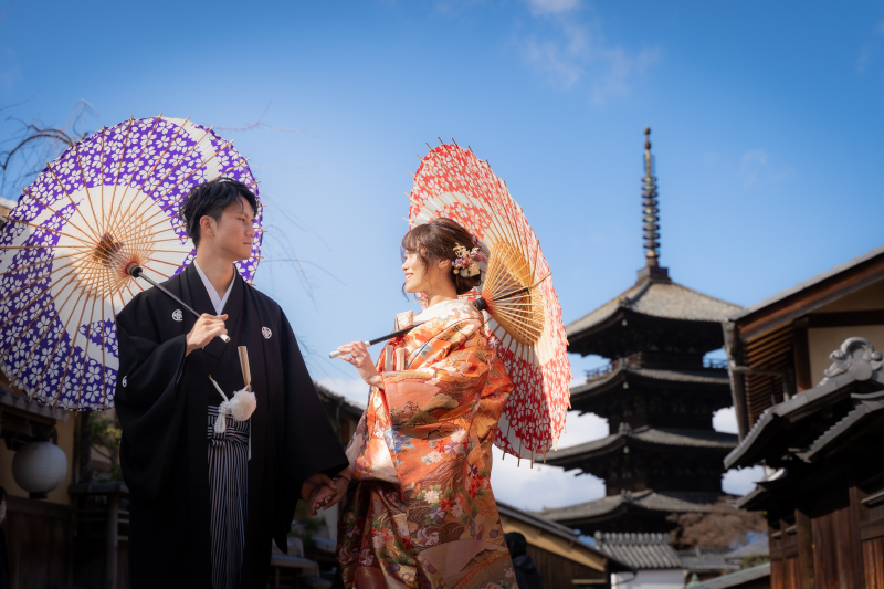 青空の下　八坂付近にて