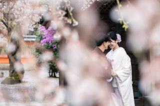 桜シーズン白無垢でロケ撮影♡