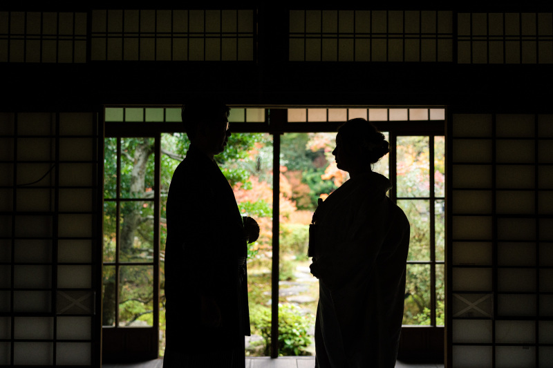 白無垢に着替えて