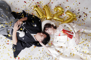 白無垢でスタジオ撮影！　持ち込みアイテムで華やかに♡