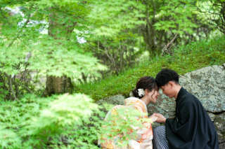 新緑シーズン毘沙門堂にて