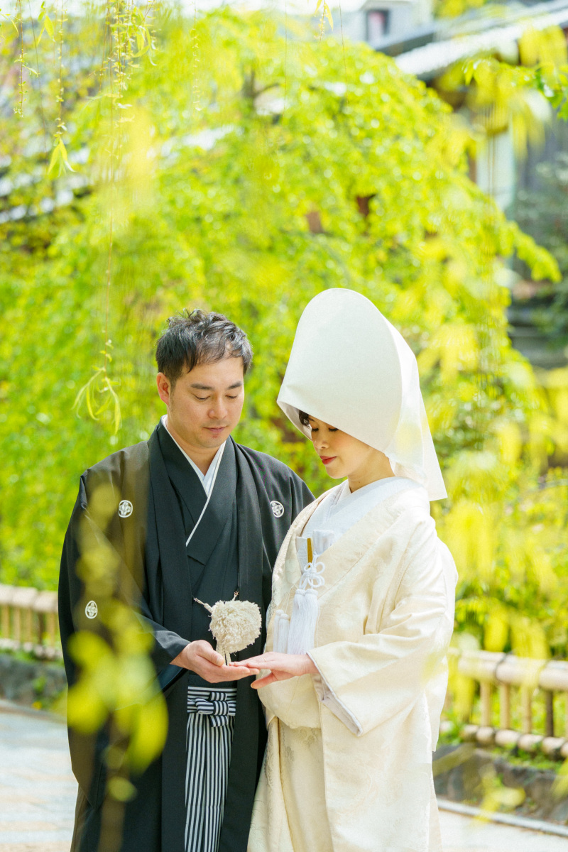 寄り添って