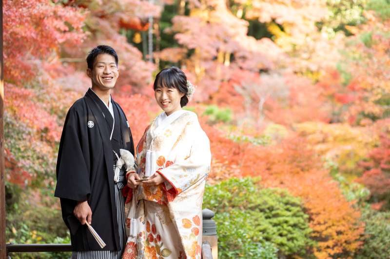 秋の訪れを感じる毘沙門堂にて　