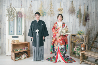 想い出の振袖でスタジオ撮影