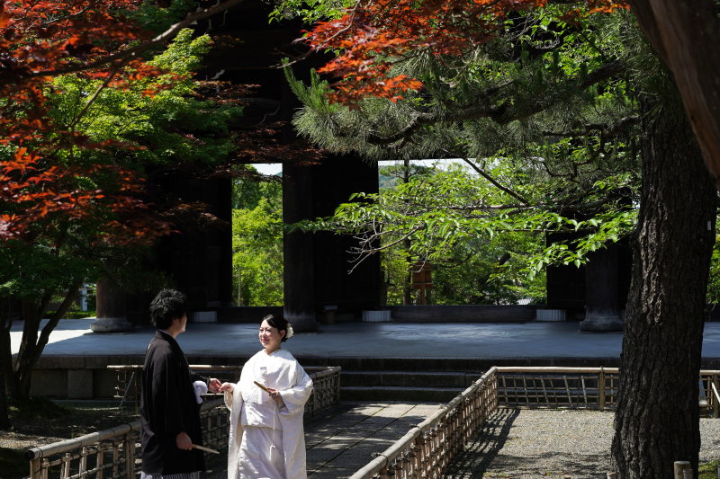 門をくぐり抜けて