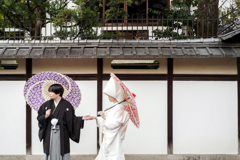 八坂の塔周辺、白無垢に綿帽子アリの撮影