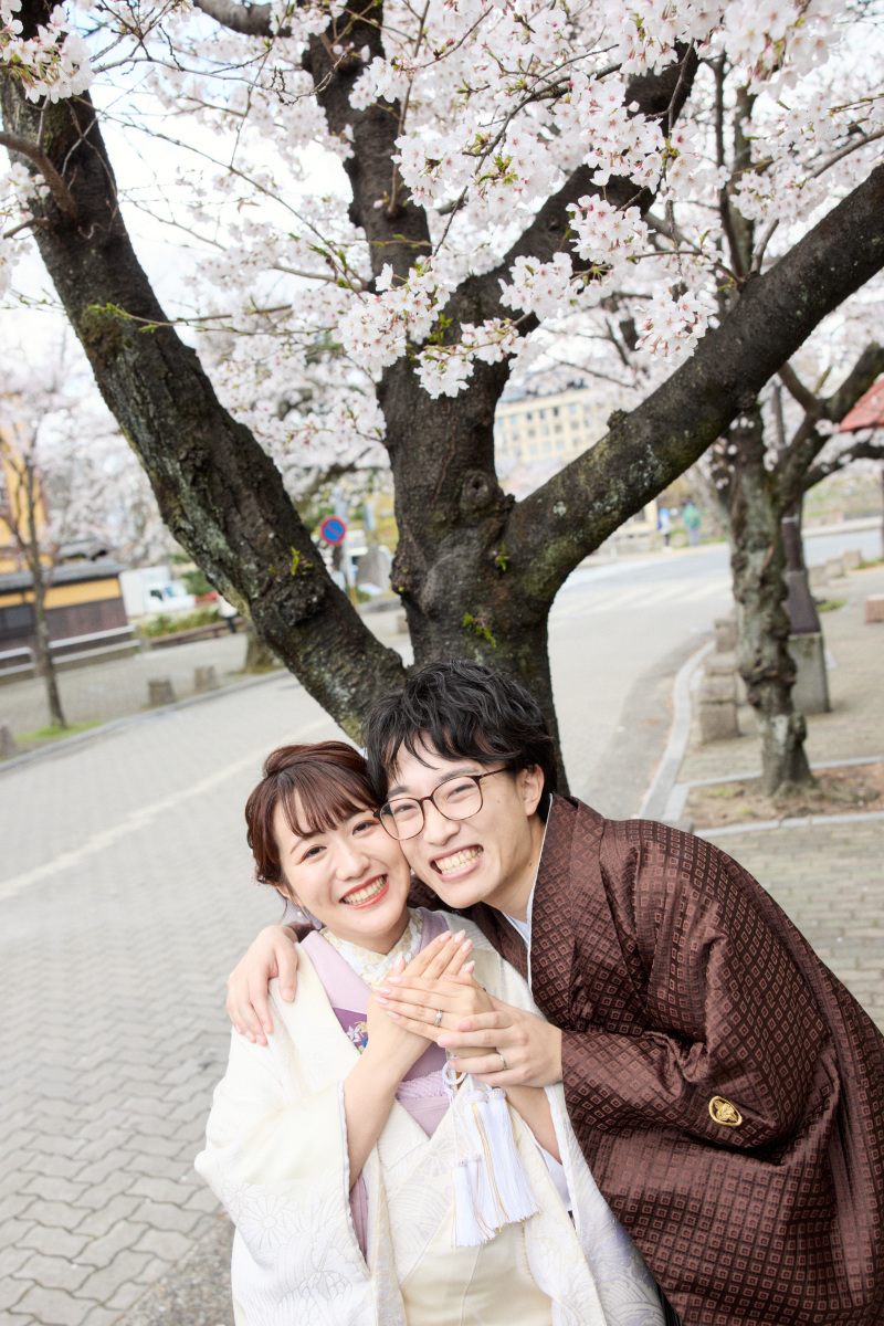 ほっぺた合わせ