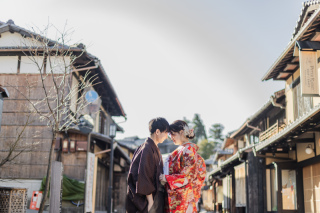 八坂の塔付近とチャペルスタジオで撮影！