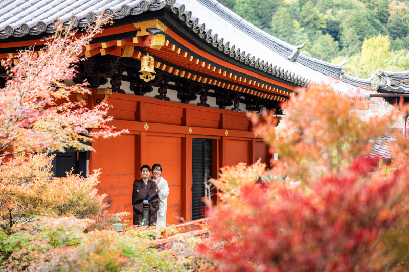 紅葉が美しい毘沙門堂にて