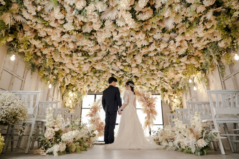 花々に囲まれて　ロケ＆スタジオ撮影