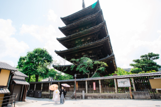 天気に恵まれた撮影！八坂付近にて
