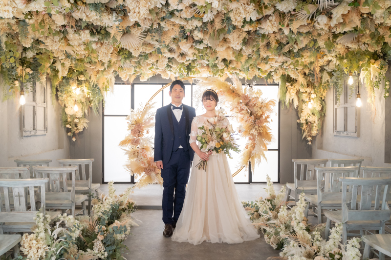 アンティークチャペルスタジオでドレス撮影