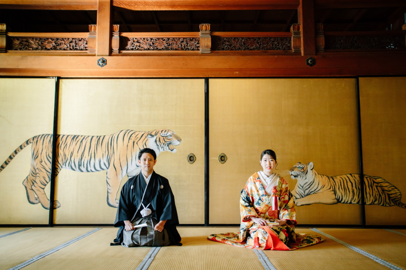 和装でロケ＆カラフルスタジオ！！！