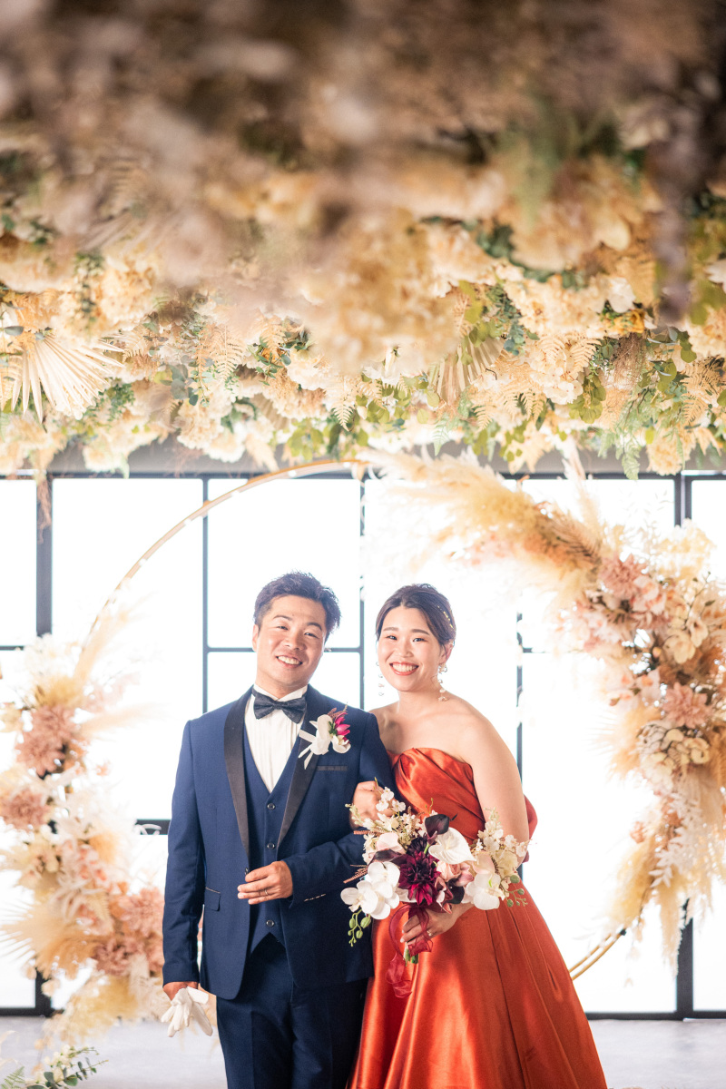 カラードレスで