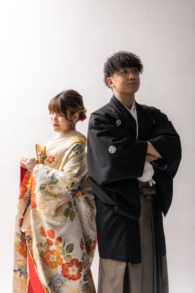 シンプルな背景でも