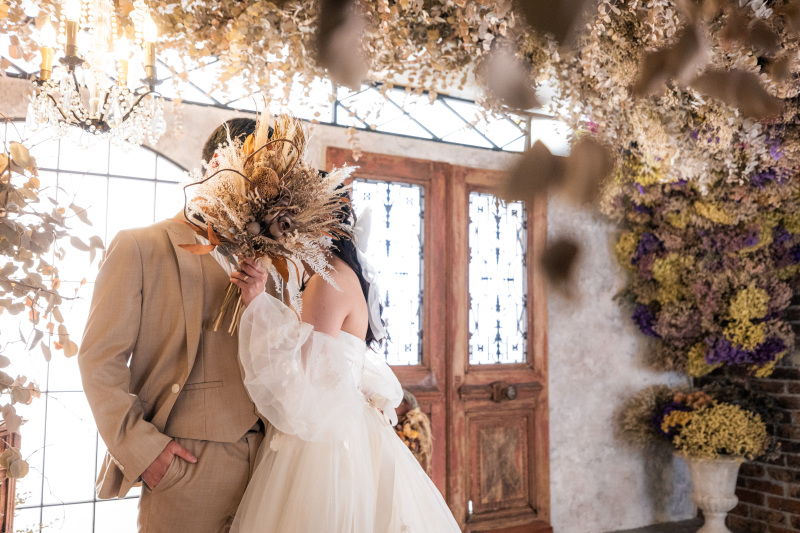 お顔を隠したショット