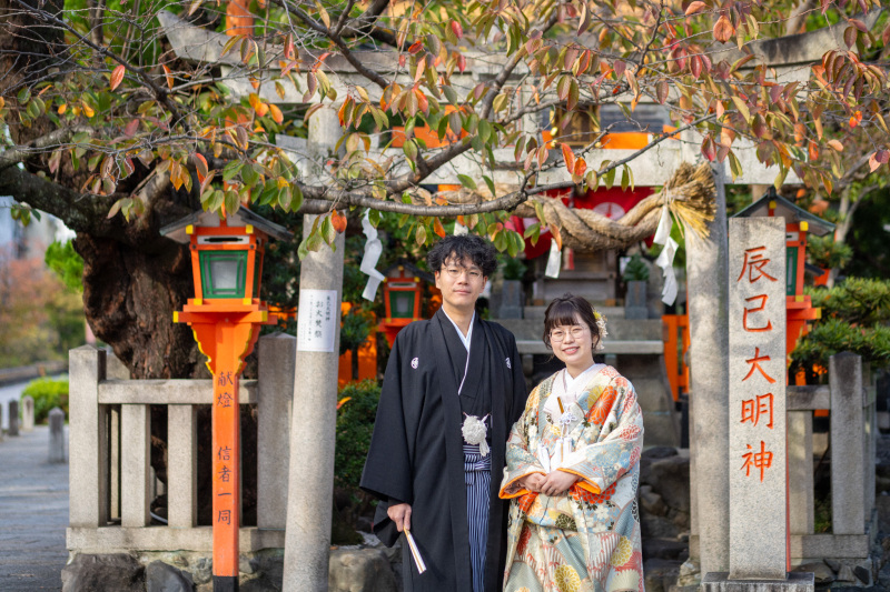 紅葉シーズンの祇園にて　和装2点