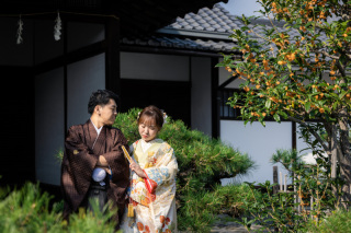 立本寺での和装　アンティークチャペルでの洋装