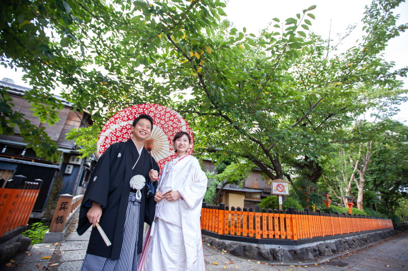 お二人の明るい未来にむかって