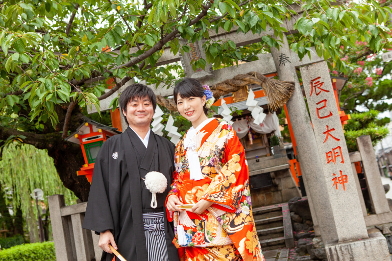 まずは華やかに