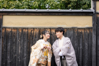 八坂の塔付近にて色打掛ロケ撮影！