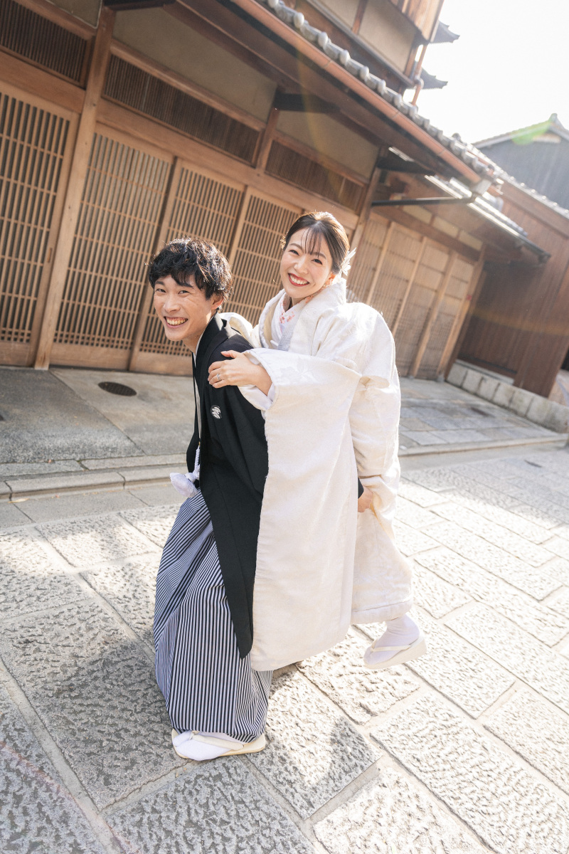 おんぶショット