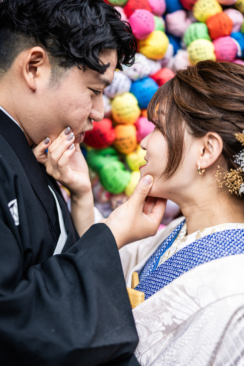 お顔をつまんで