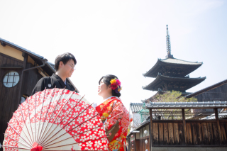 晴天の八坂の塔♪