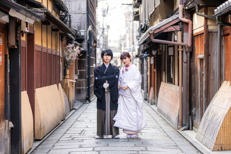 京都らしい街並みと前撮り！白無垢姿
