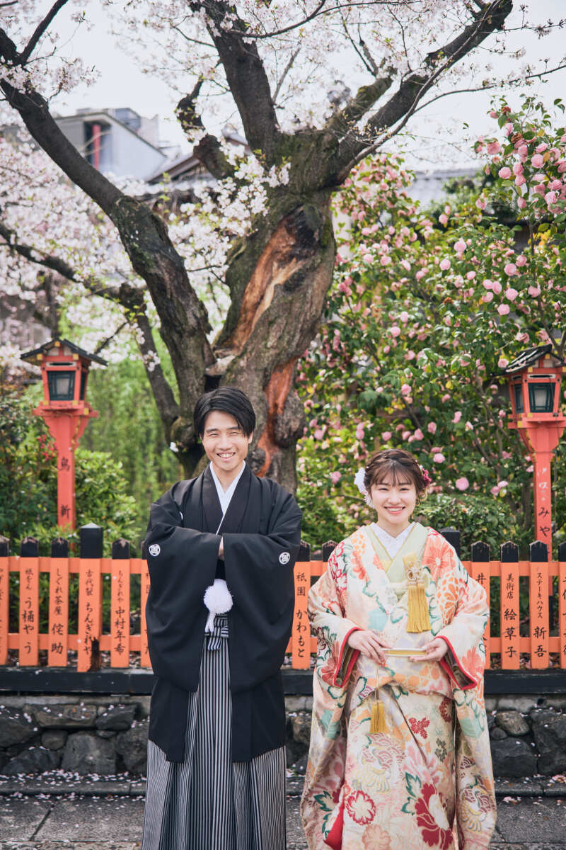 祇園、八坂の塔周辺で色打掛撮影～♡