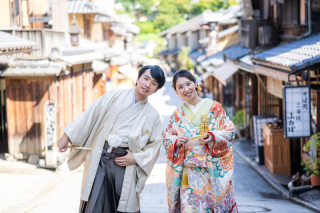 色打掛も白無垢も！　和装２点ロケ撮影