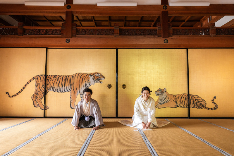 虎の間