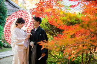 朱く染まった紅葉！　毘沙門堂にて