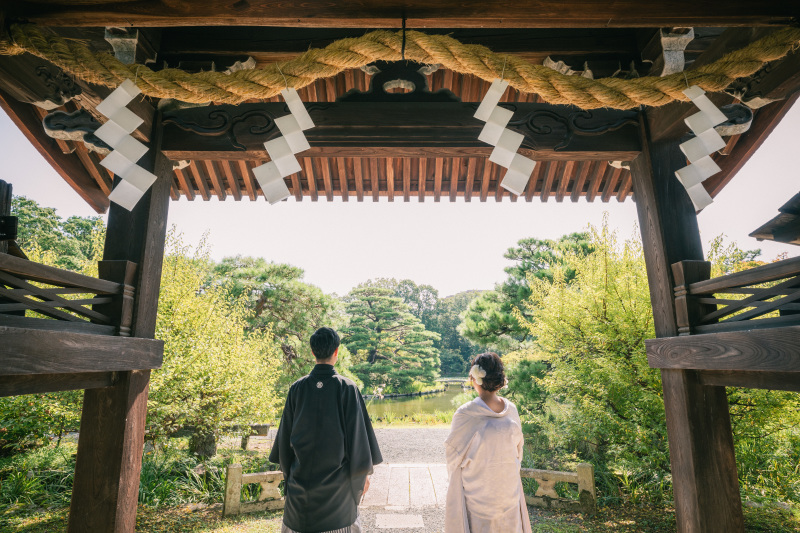 ハルウェディング_庭園で撮影できる