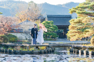 綺麗なお寺さん外と和室（要予約）で撮影できます
