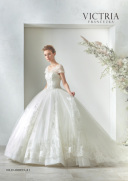 ウエディング700