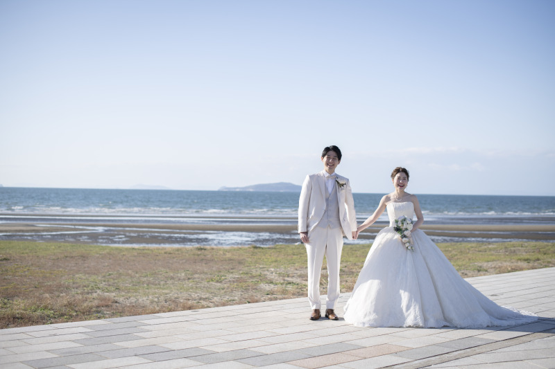 ウエディングドレス