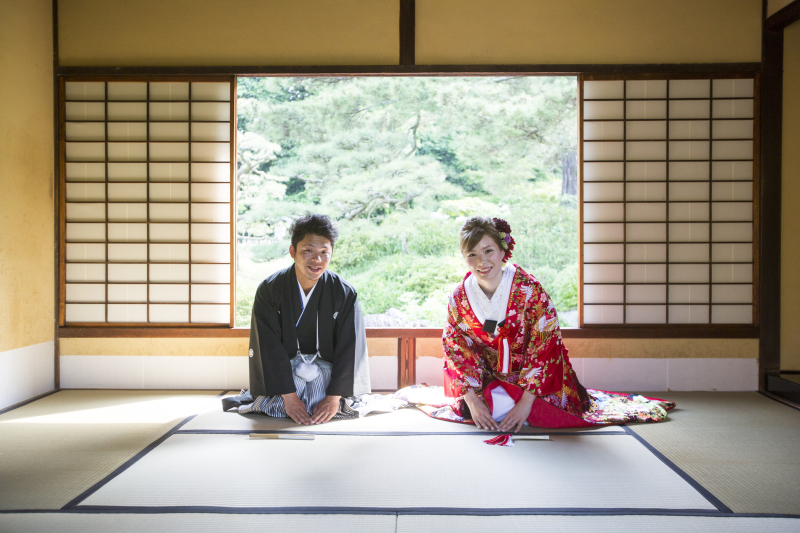 栗林公園内の掬月亭にて