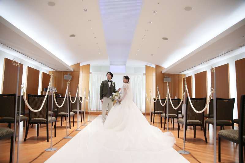 一目ぼれの韓国風ドレス