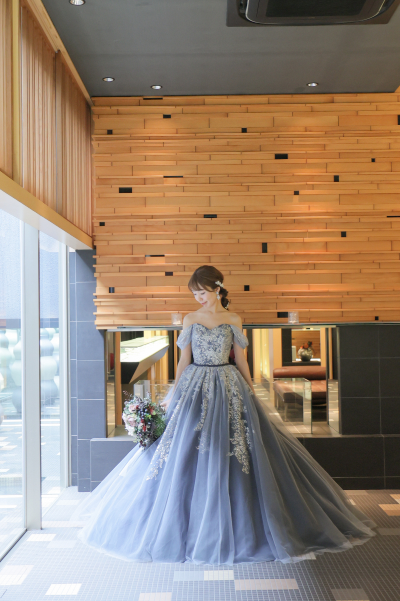 通称シンデレラドレス