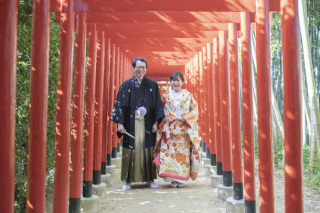 赤い鳥居のパワースポット