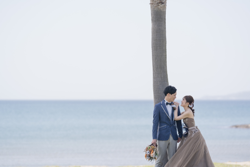 見つめ合いカット