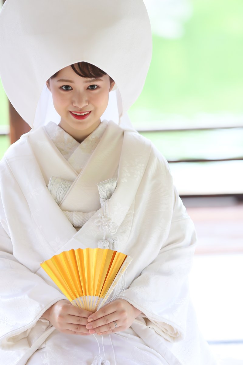 綿帽子をかぶって