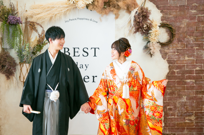 手を繋いでるショット！