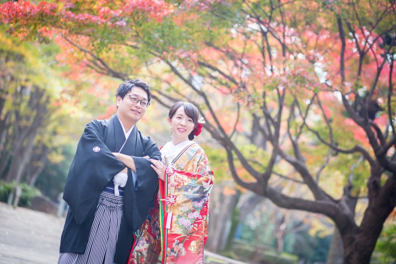 紅葉をバックに✤